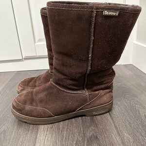 BearPaw Chocolate Suede Winter Boots,fair condition,size 11,warm,casual